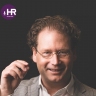 Beeld De HR Podcast – Afl. 63 – ING: Duurzame vooruitgang door focus op wellbeing en verbinding 