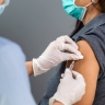 Beeld Verplichting van vaccinatie door werkgevers niet waarschijnlijk 